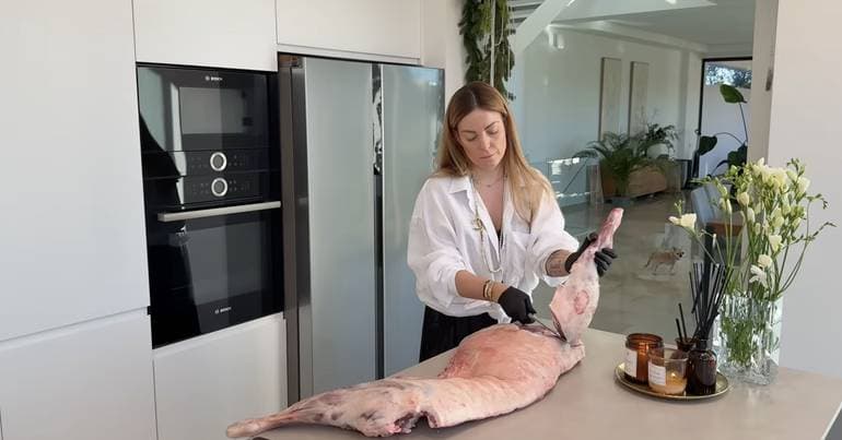 Julia Velcheva: from complex recipes to shops in Portugal