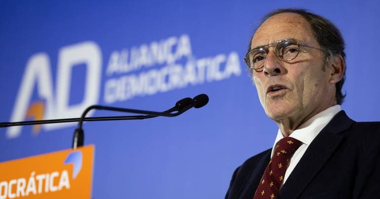 Portas: "The best thing to do is to preserve stability"