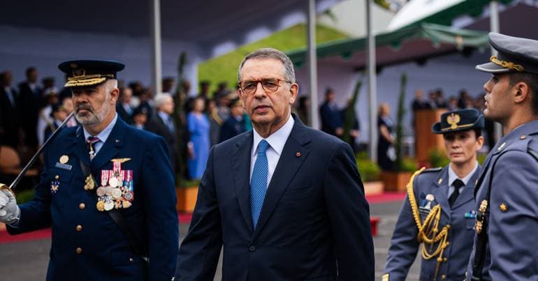 President for 100 days, Seguro calls for an end to improvisation