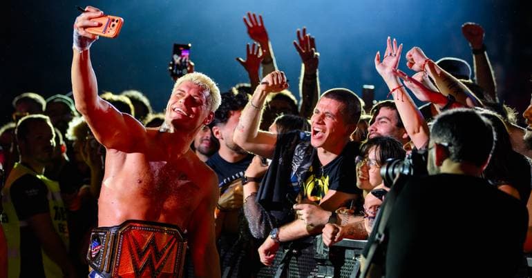 Fight club: a night with WWE at the MEO Arena