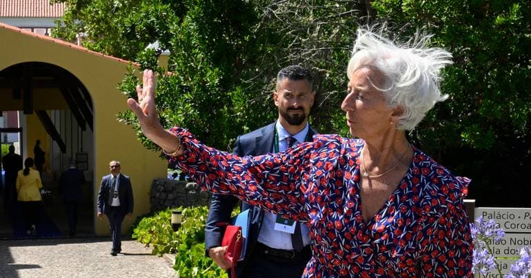 Sintra. Lagarde indicates that interest rates will not rise sharply
