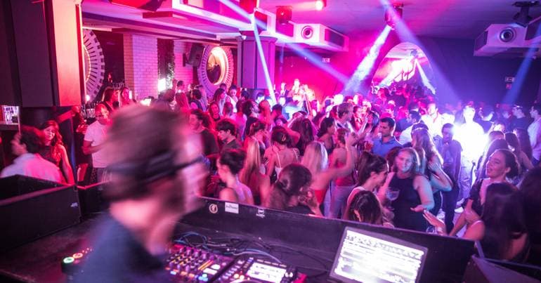 Porto City Council limits Eskada nightclub hours again