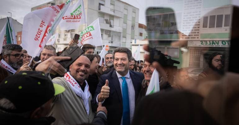 Ventura seeking the popular vote against the elites