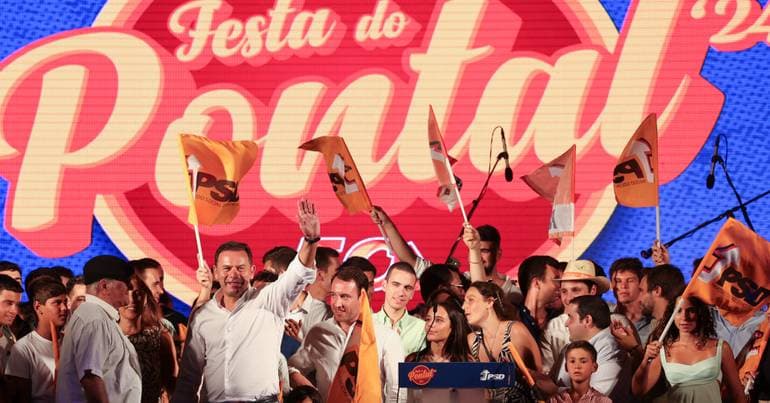 Internal squabbles in the PSD and the PS in anticipation. A guide to the political return