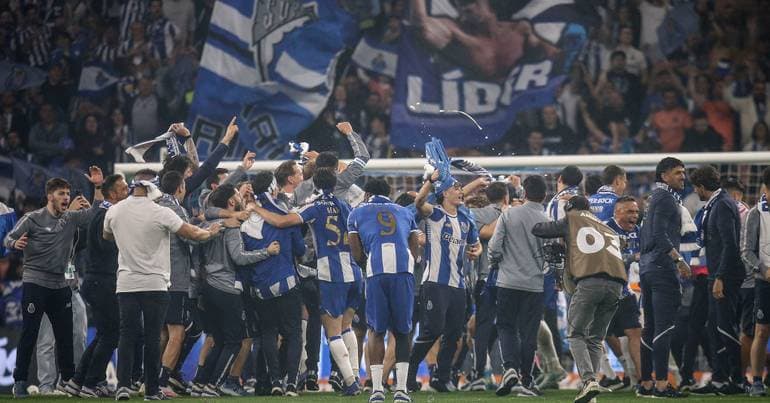 FC Porto beats Alverca and is national champion (1-0)