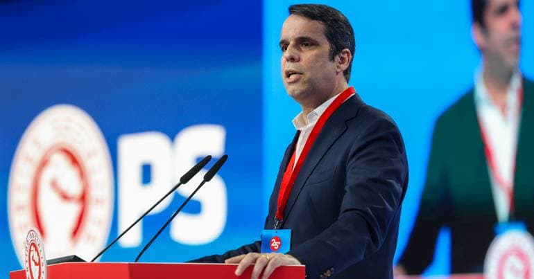 PS demands transparency over state's REN stake acquisition