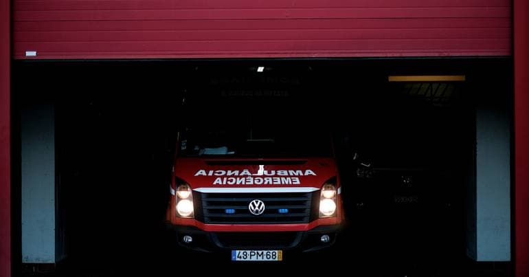 Rollover at Figueira da Foz fire station leaves 5 injured