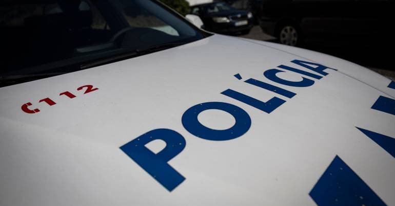 Belas: Elderly individuals immobilised and locked in an illegal care home