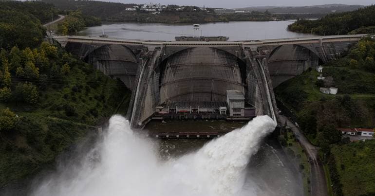 APA carries out discharges to increase the flow of the Mondego river