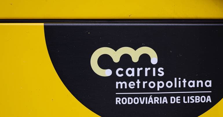 Half of Europeans do not use public transport