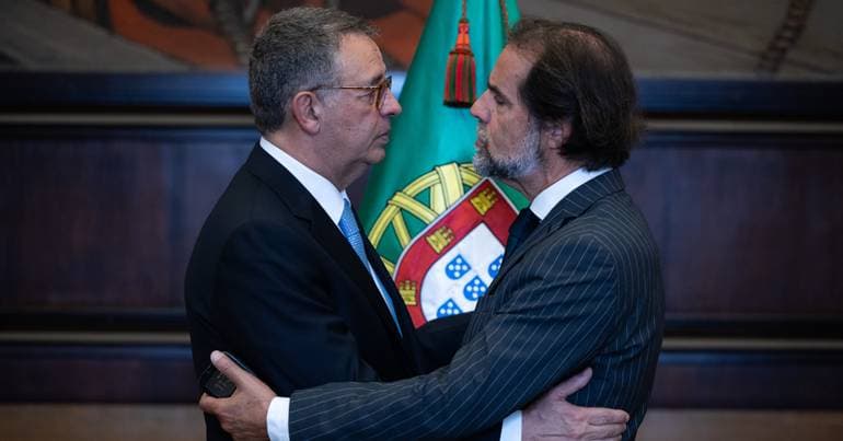 "50 Years of Autonomy" insignia distinguishes personalities