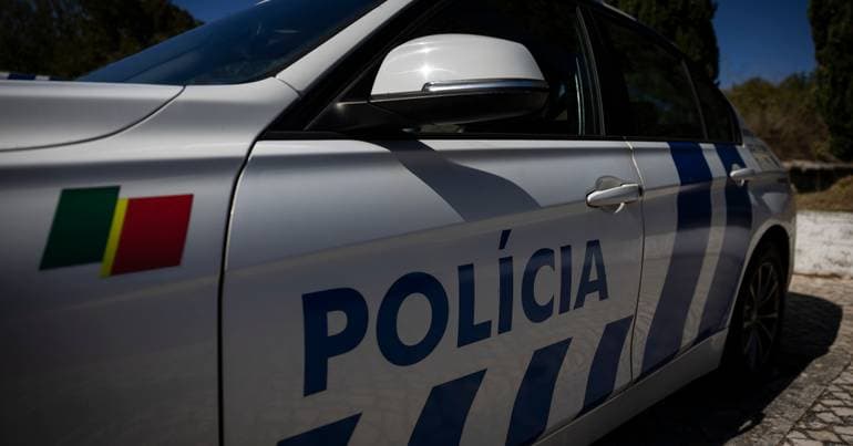 Pre-trial detention for suspect of 29 crimes in São Miguel