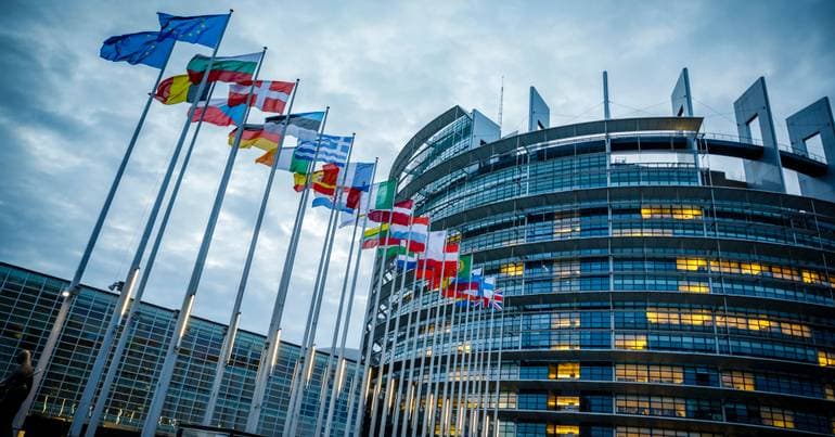 EU formally approves new anti-corruption rules