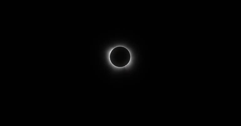 Expert warns of precautions when observing the solar eclipse