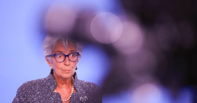 Eurozone inflation "jumps" to 3.3%. Interest rates expected to rise