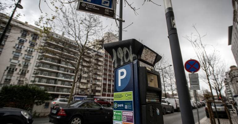 PSD and PS trade accusations over parking prices