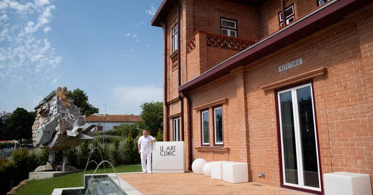 The old ceramic factory that took on the air of a gallery