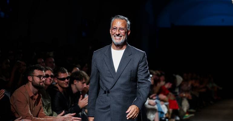Elie Saab collection with H&M features Portuguese shoes