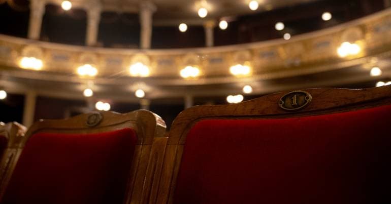 Leirena Teatro presents a show about rural wildfires