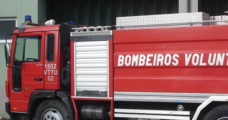 Warehouse in Alter do Chão destroyed by fire