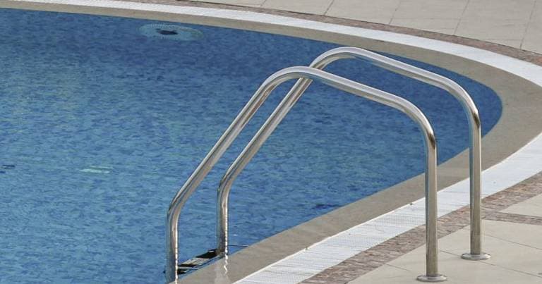 4-year-old girl drowns in private swimming pool