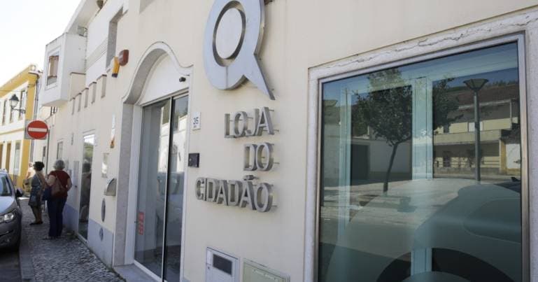 Alijó Citizen Shop now offers Tax Authority services