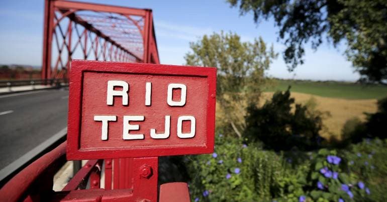 Users' movement demands urgent progress on the IC3 and a new bridge
