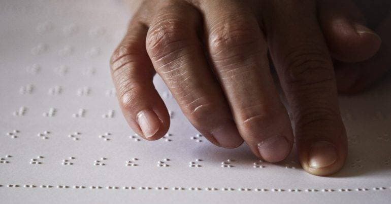 ULS Braga supports blind patients without companions