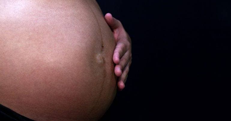 Specialist nurses monitor low-risk pregnancies