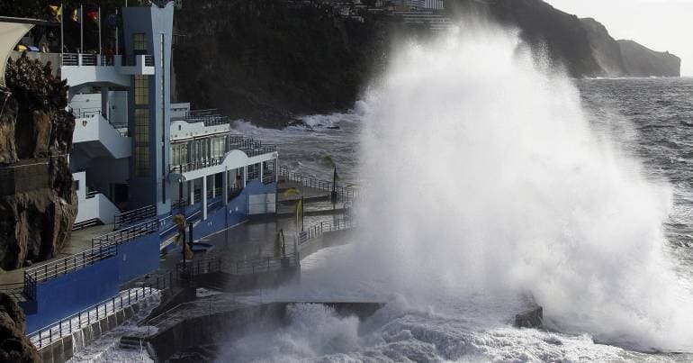 Funchal Captaincy extends warnings until 6 am on Thursday