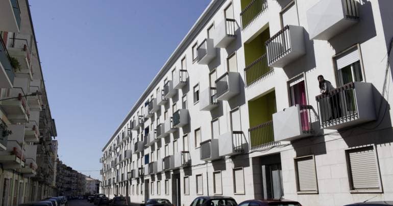 Entroncamento takes action against illegal connections in neighbourhood