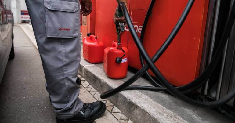 GNR: 9 arrested and 100 jerrycans seized in Albufeira