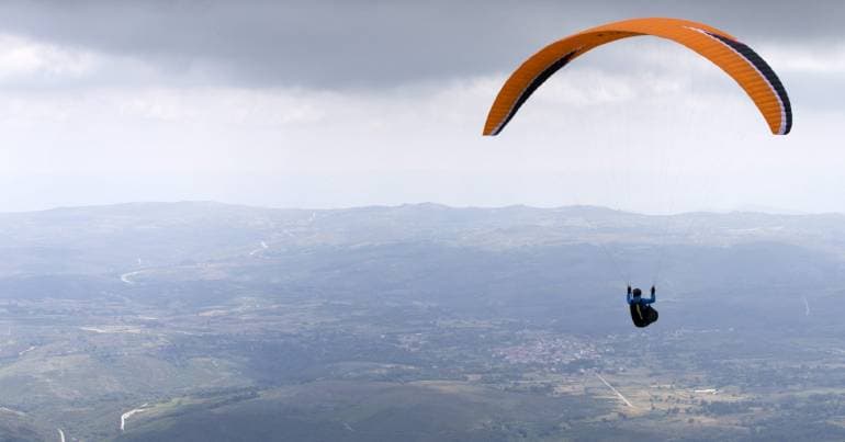 Grândola. Paragliding accident leaves one seriously injured