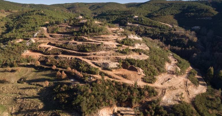 Lithium. Activist asks Seguro to listen to opponents
