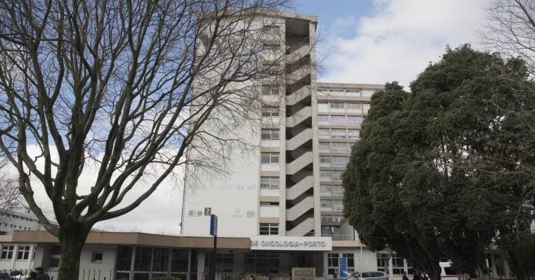 Surgeons request exemption; failures put patients at risk