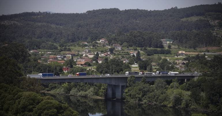 Body of young man found in the Minho River