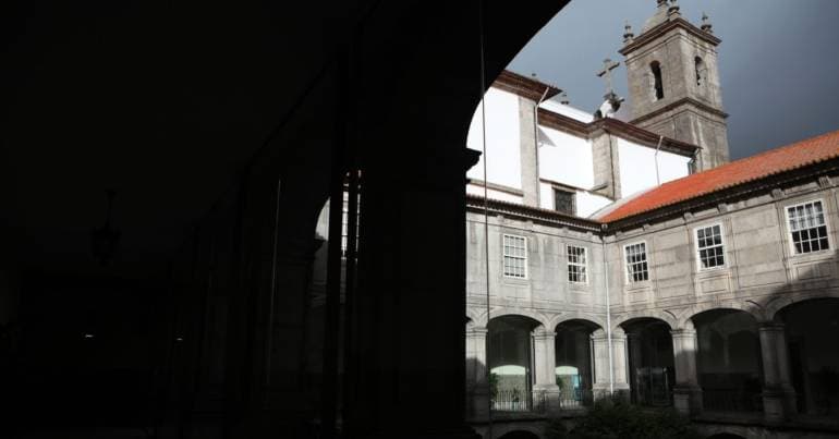 Illegal players. Court acquits Vítor Catão