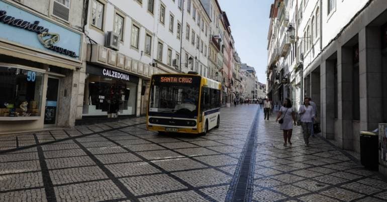 PCP accuses Coimbra city council of "making life difficult" in the city centre