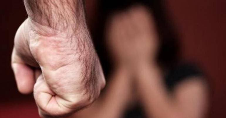 Man who assaulted partner placed in pre-trial detention