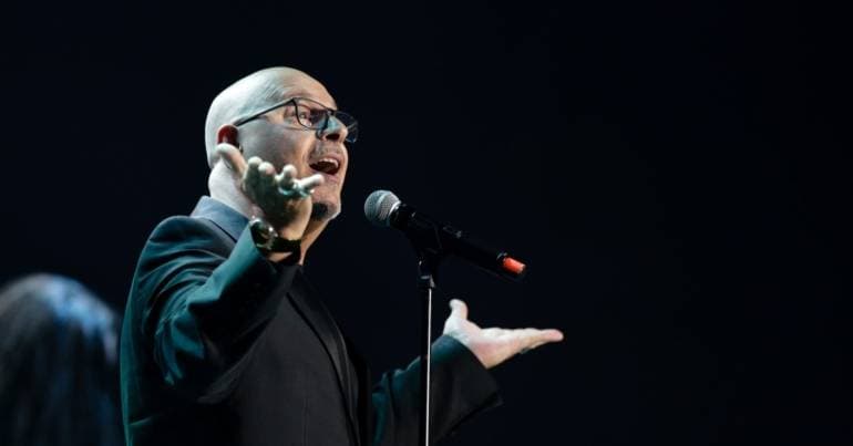 Sardoal festivities featuring Paulo Gonzo and Os Descendentes