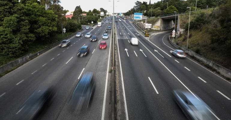 IC19 closed due to eight-car accident