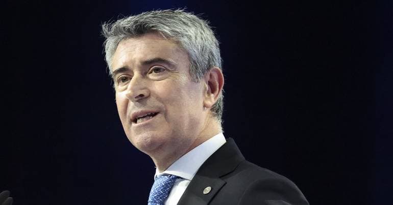 Carneiro claims to have contributed to the release of a Portuguese citizen