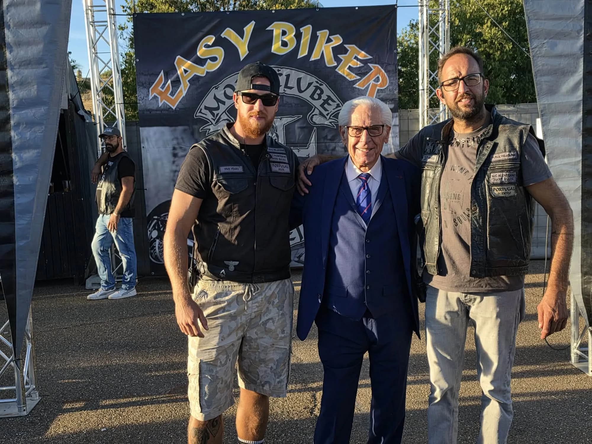 Hundreds of motorcyclists from across Portugal and various European countries and…