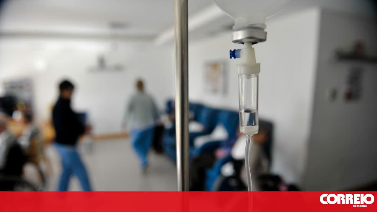 Almost 2,800 patients are waiting in hospitals for social care support or a place in continuing care