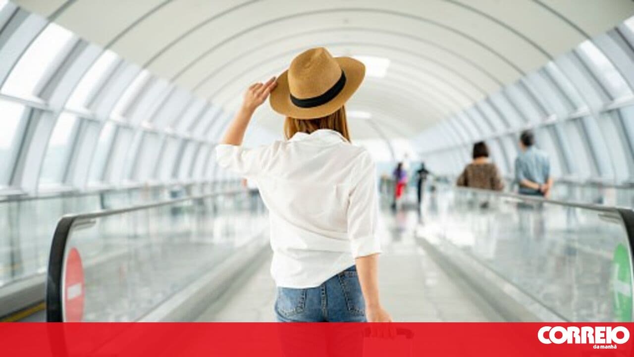 Travel agencies fear impact of airport crisis on non-Schengen markets