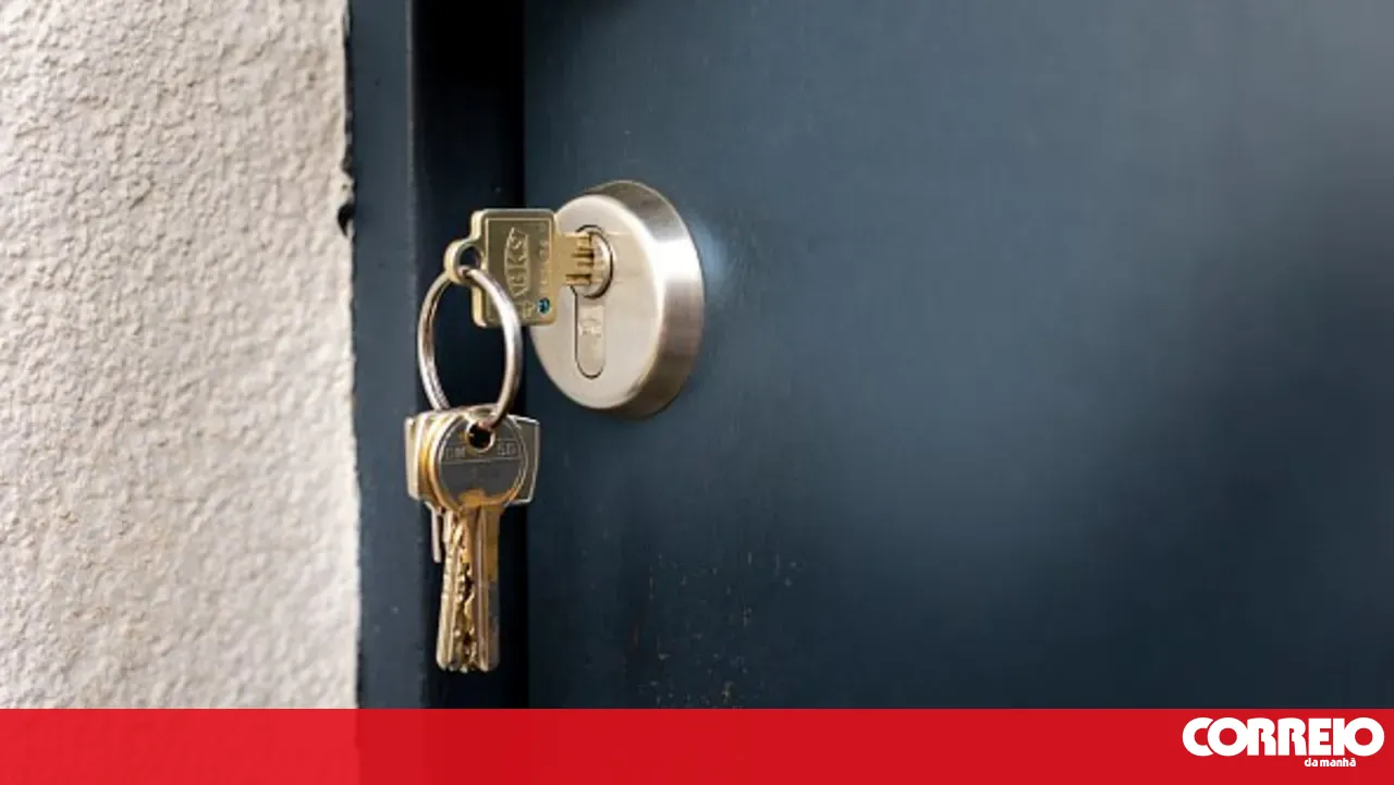Vila Nova de Cerveira City Council opens tender to allocate 3 social housing units