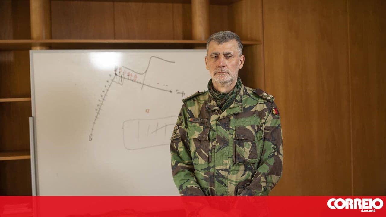 Gouveia e Melo says it was impossible to verify priority vaccination lists