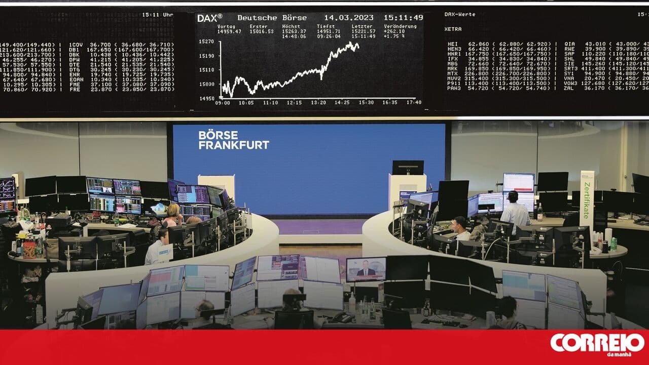 European stock markets plunge amid rising tensions between the US and Europe