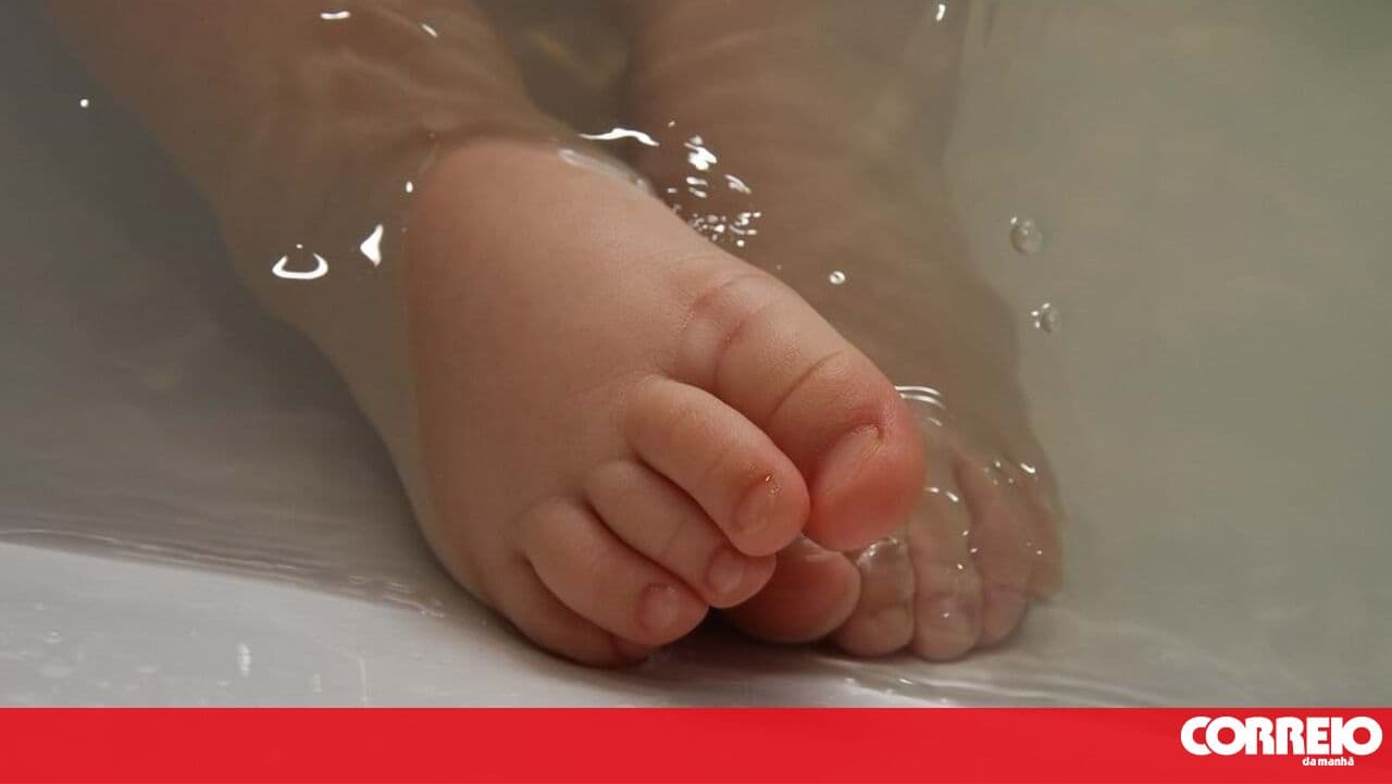 My son is not getting better: 10-month-old baby with bacteria for eleven days