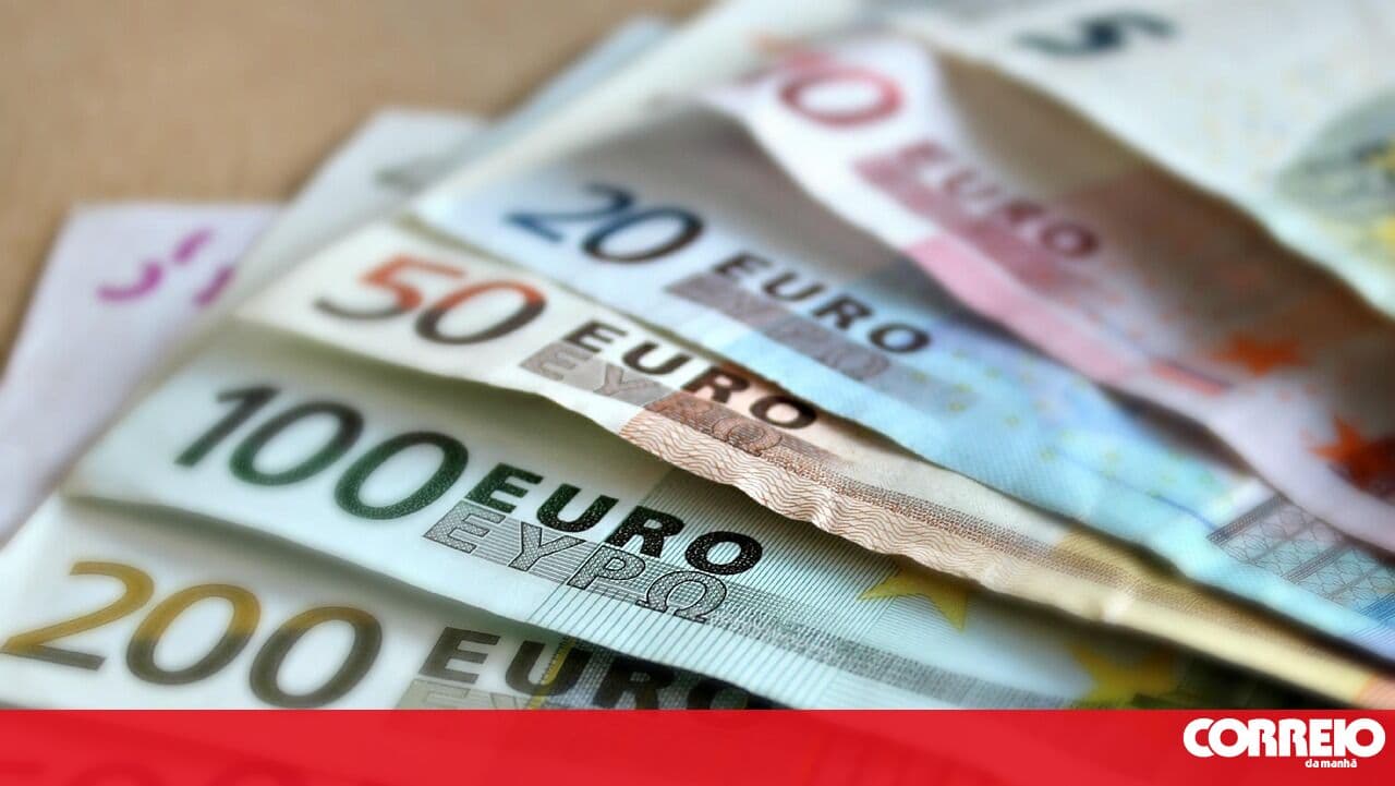 Arrested by the PJ (Polícia Judiciária) in Porto for defrauding a Portuguese religious order of €400,000